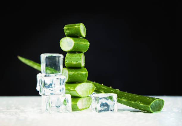 How to make aloe vera ice cubes for instant glowing skin How to make aloe vera ice cubes for instant glowing skin