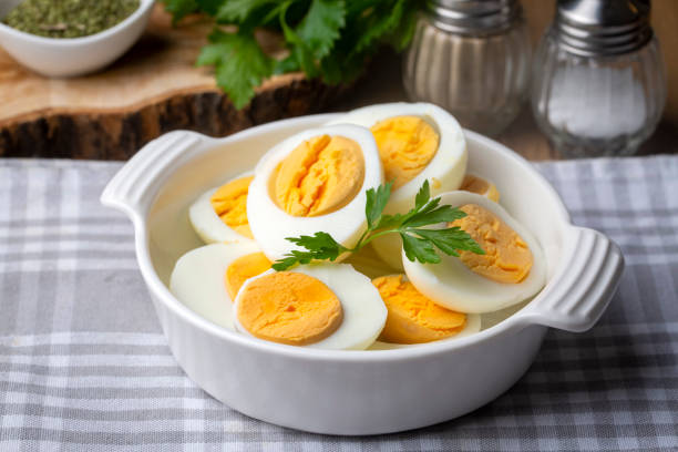 4 superfoods with more protein than eggs