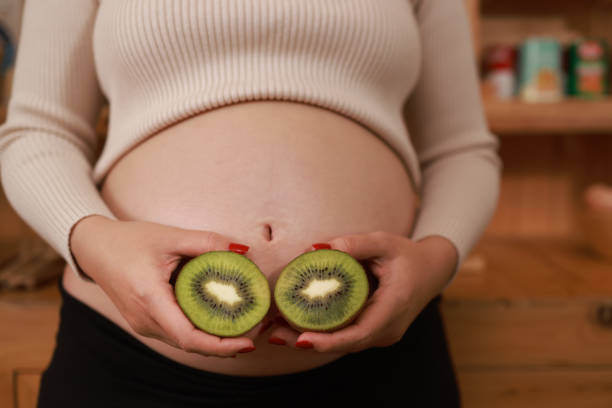 10 Proven Health Benefits of Kiwi Fruit