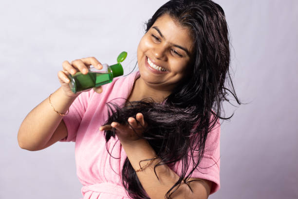 10 common habits which severely damage the hair