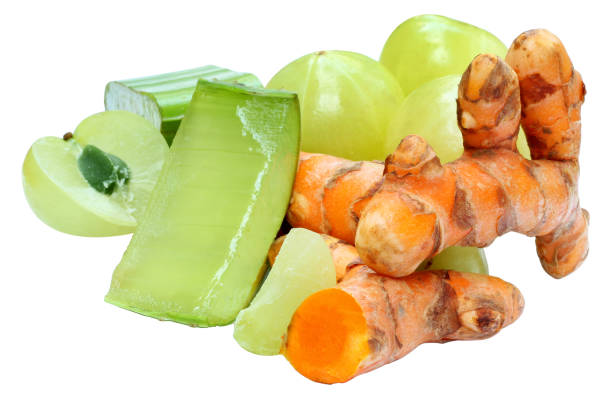 8 DIY Ways To Use Amla for Skin and Hair