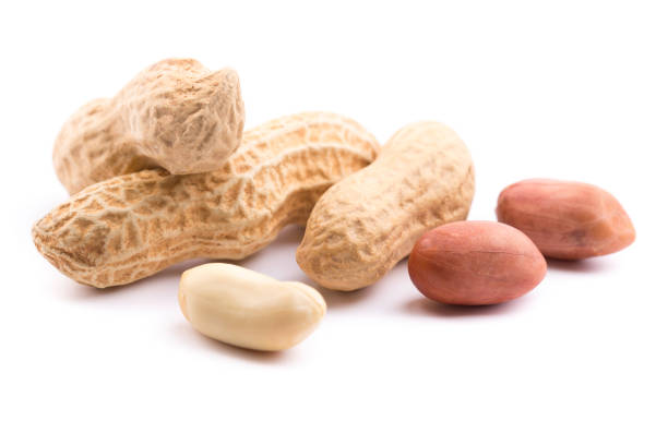 8 Proven Health Benefits of Peanuts